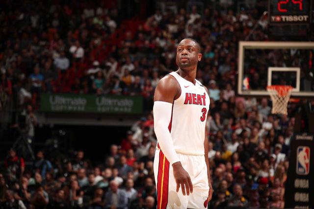 唐斯31+21尼克斯9连胜 猛龙克篮网终结11连败